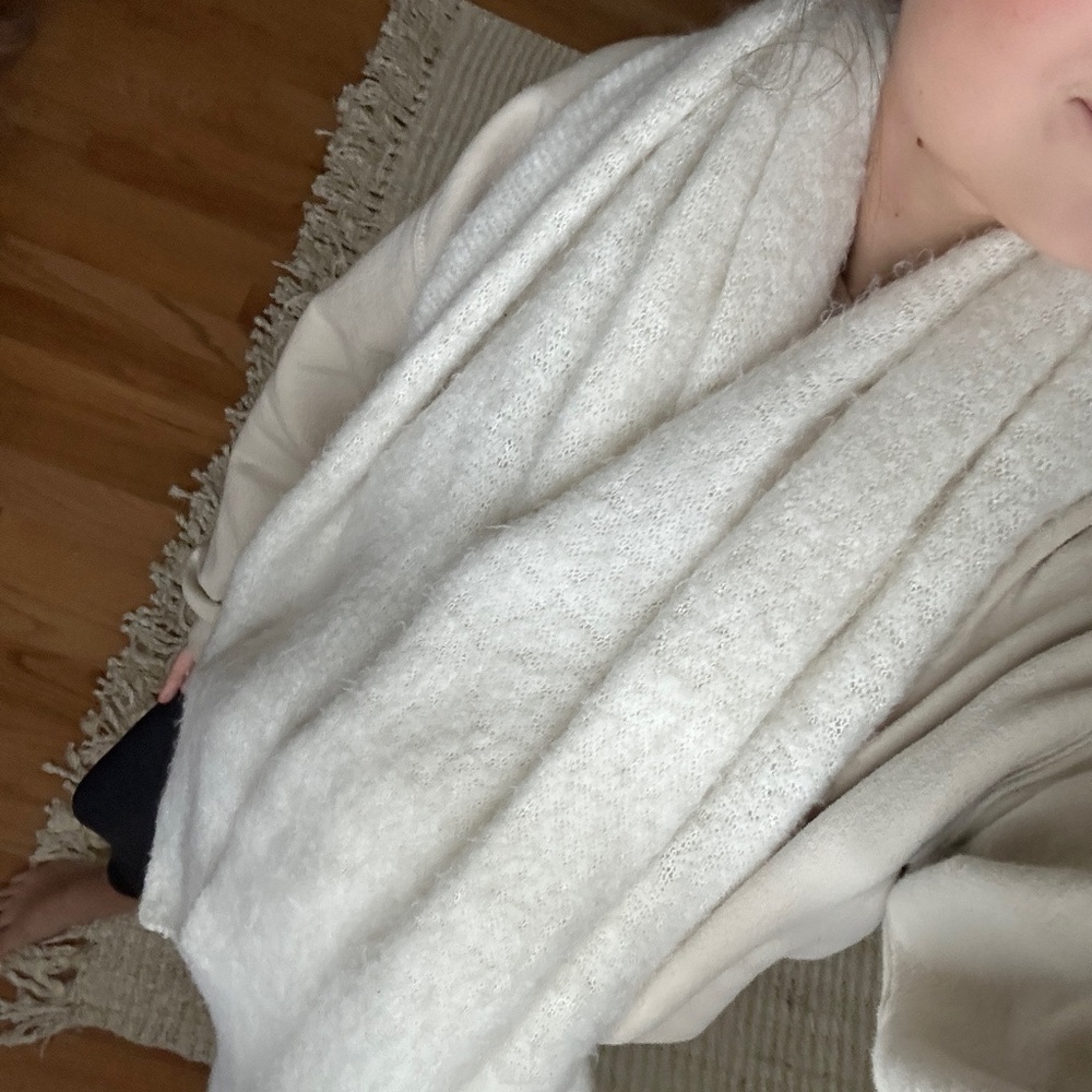 Cozy White Knit Scarf/ Shawl